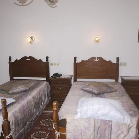 Primavera Hotel